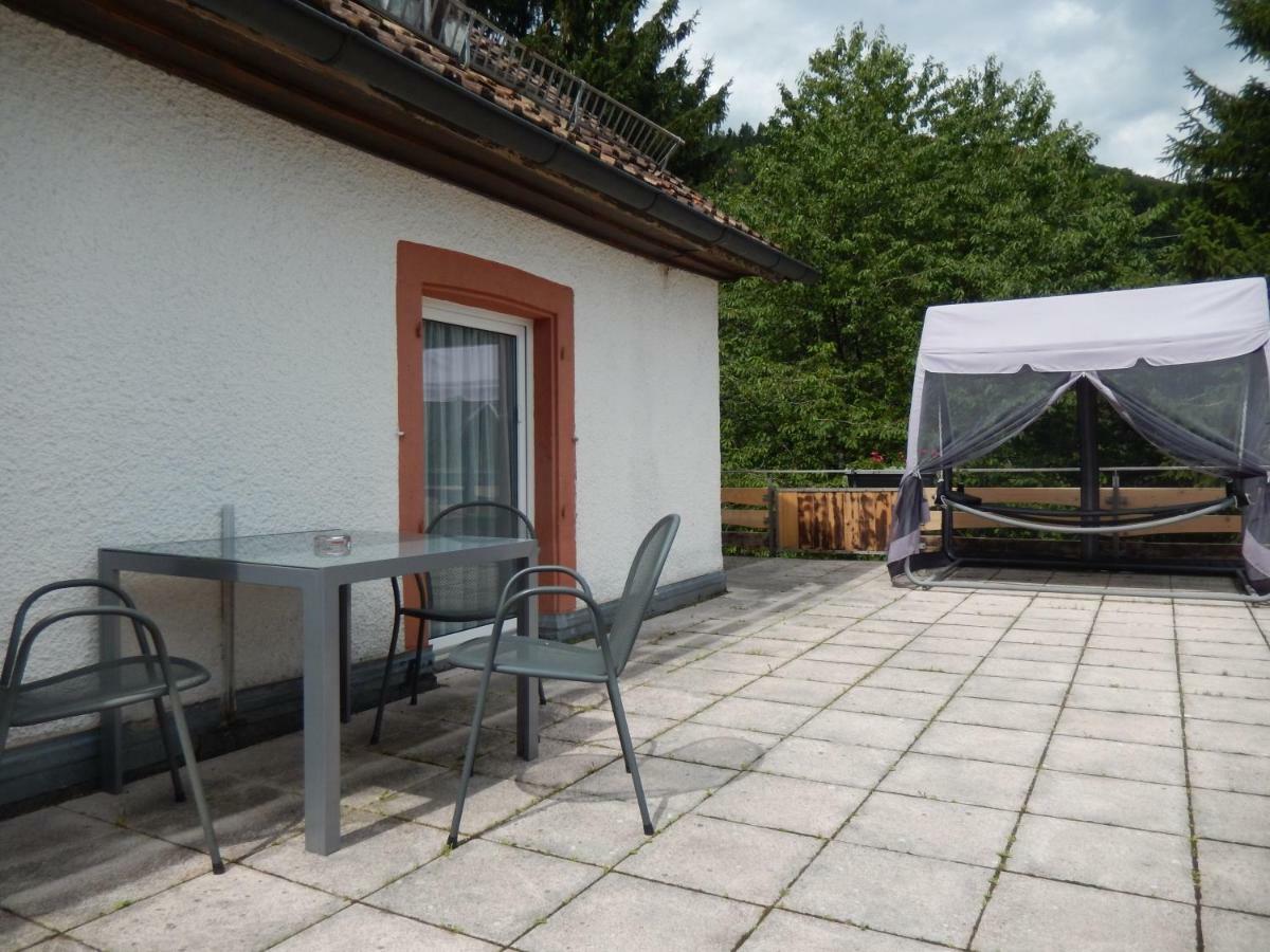 Hotel Landgasthof Zum Pflug Kleines Wiesental Luaran gambar