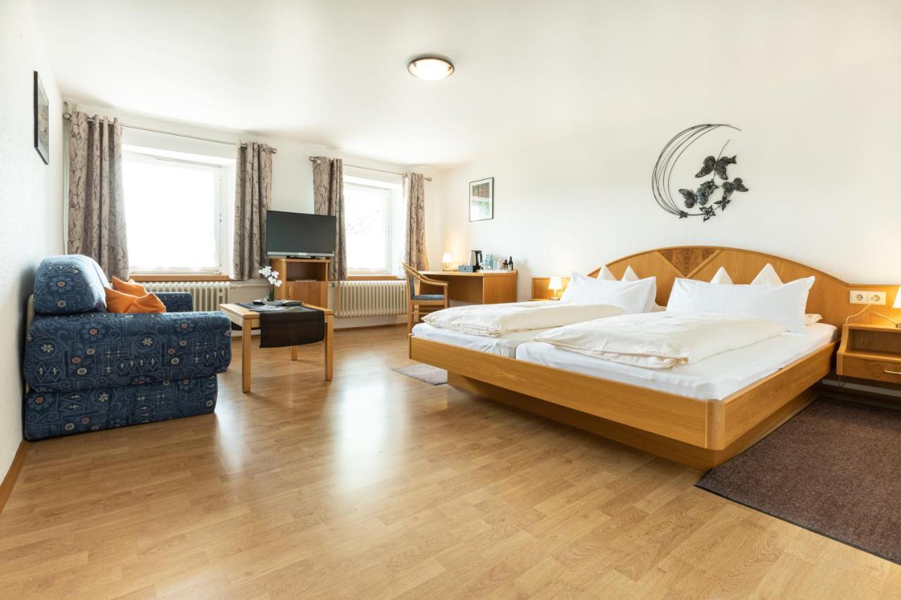 Hotel Landgasthof Zum Pflug Kleines Wiesental Luaran gambar